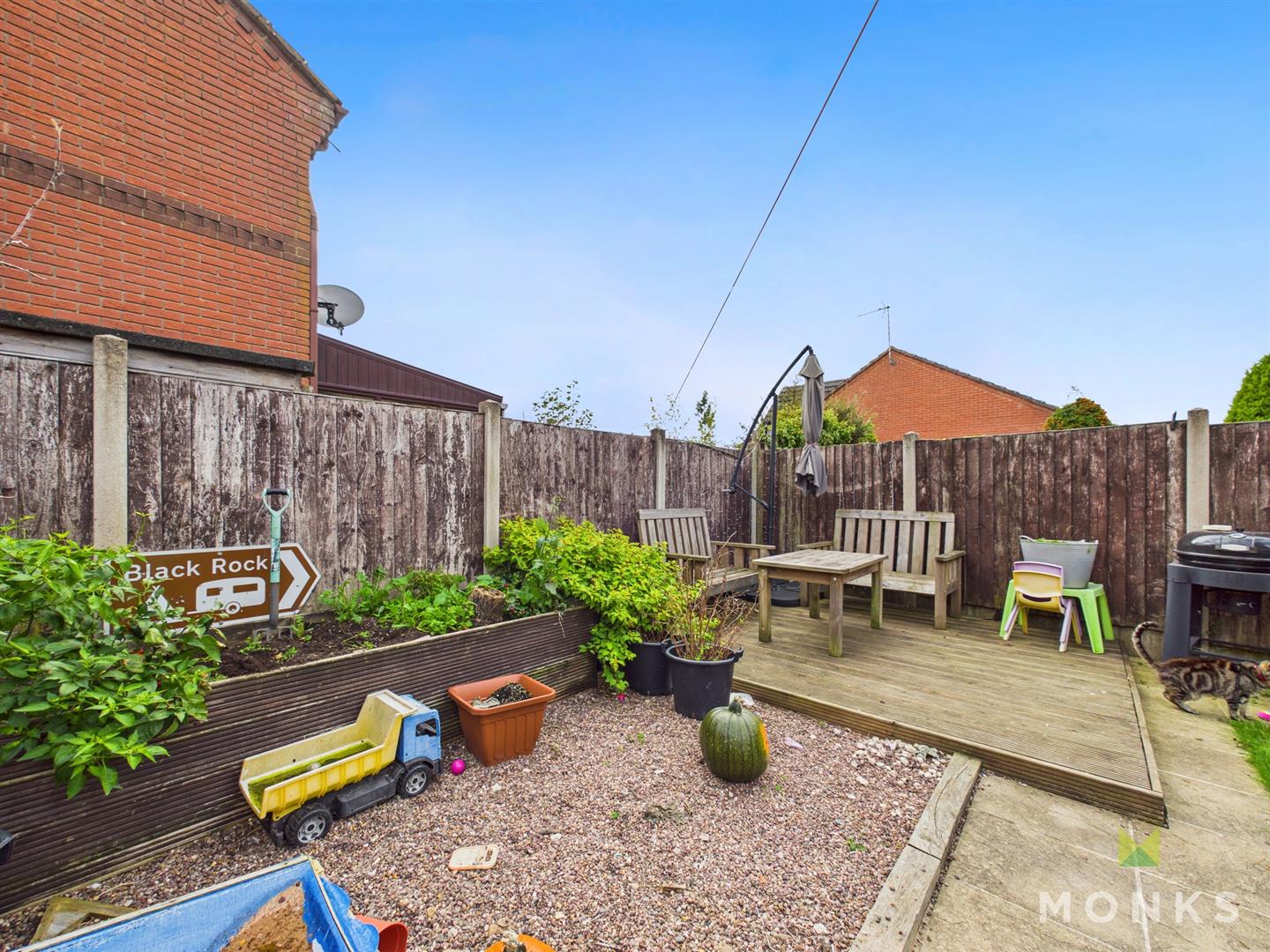 8 Martins Field, Oswestry, SY10 9EP For Sale